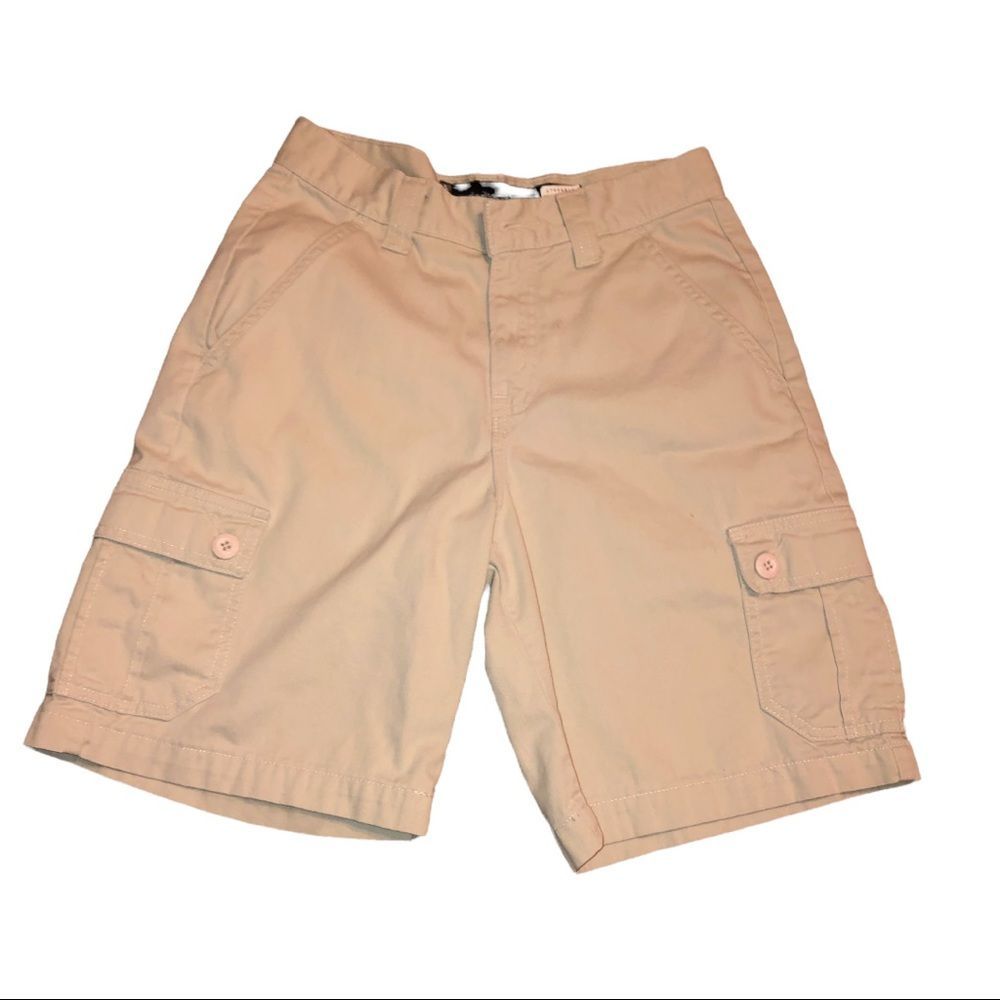 Levi’s silver tab cargo Bermuda shorts, stone color, size 5